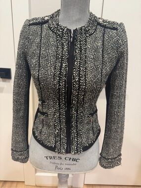 Black & White Tweed Zip-Front Women's Jacket